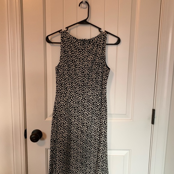 Formal dress - Picture 2 of 3